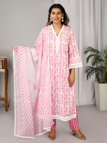 Off-White Pink Hand Block Printed V-Neck Kurta, Pant & Dupatta Set of 3