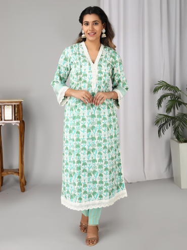 Off-White Green Hand Block Printed V-Neck Kurta