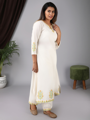 Round Neck front Slit Asymmetric Cotton Kurta with Yellow Aari Embroidery