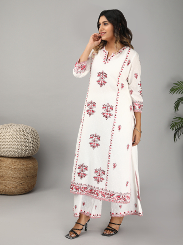 Off-White Cotton Dobby Kurta with Round Neck & Red Aari Embroidery