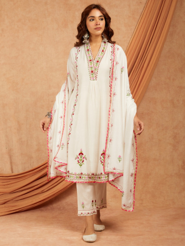 White Chanderi Aari Embroidery Dupatta