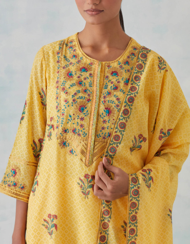 Yellow Gota Embroidered, Round Neck Front Placket Chanderi Kurta