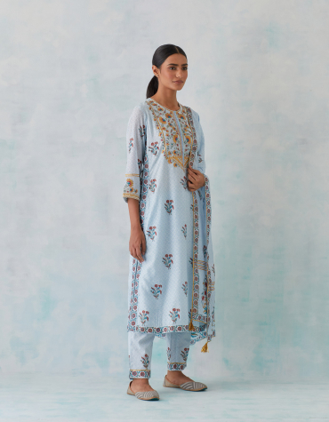 Blue Gota Embroidered, Round Neck Front Placket Chanderi Kurta