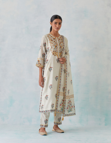 White Gota Embroidered, Round Neck Front Placket Chanderi Kurta