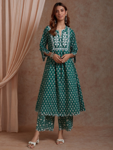 Green Mirror Embroidered & Hand Block Printed Cotton Front Pleated Round Neck Kurta