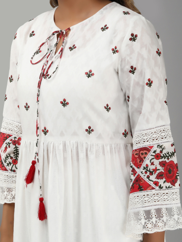 Off-White Red Hand Block Printed Cotton Dobby Round Neck Kurta