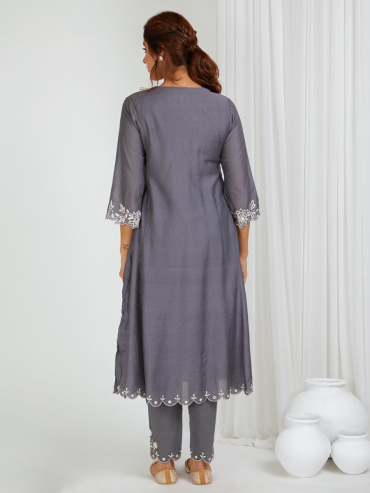 Grey Embroidered Round Neck Chanderi Kurta