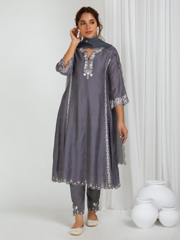 Grey Embroidered Round Neck Chanderi Kurta