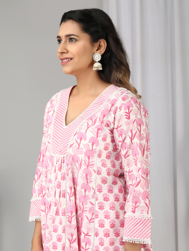 Off white Pink Hand Block Printed V-Neck, Yoke Front Gather Kurta