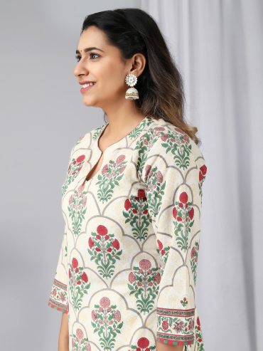 Off-White Red Hand Block Printed Cotton Round Neck Kurta