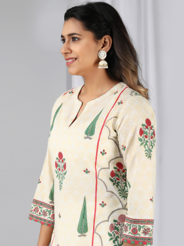 Off-White Red Hand Block Printed Round Neck Kurta