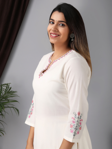 Round Neck front Slit Asymmetric Cotton Kurta with Pink Aari Embroidery