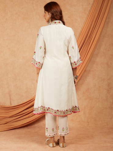 White Chanderi Aari Embroidery Kurta with pants- set of 2