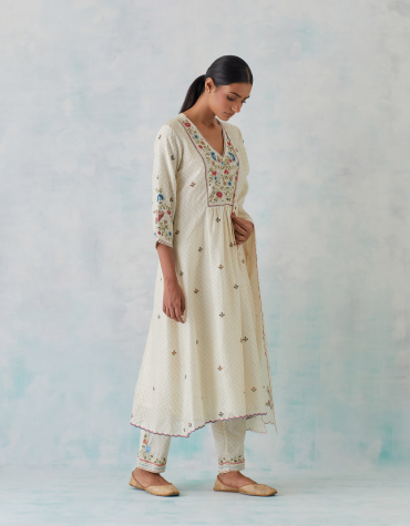 White Embroidered And Hand Block Printed Dupatta