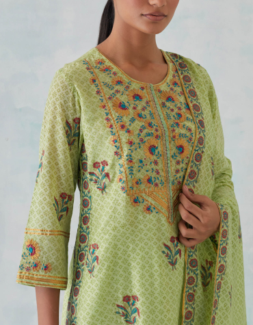 Green Gota Embroidered, Round Neck Front Placket Chanderi Kurta