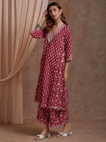 Red Mirror Embroidered & Hand Block Printed Cotton V-Neck Kurta