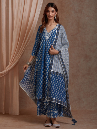 Blue Hand Block Print Cotton Ddupatta with Gota Details