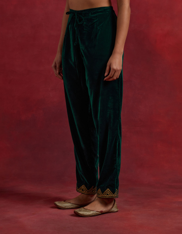 Green Gota Embroidered Velvet Pant