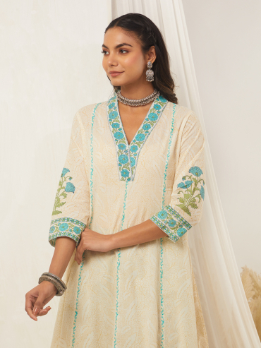 Off-White Green Hand Block Printed Cotton Anarkali V-Neck Kurta